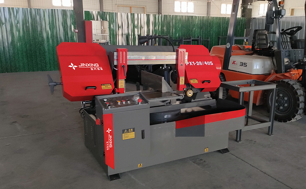 角度（dù）鋸（jù）床